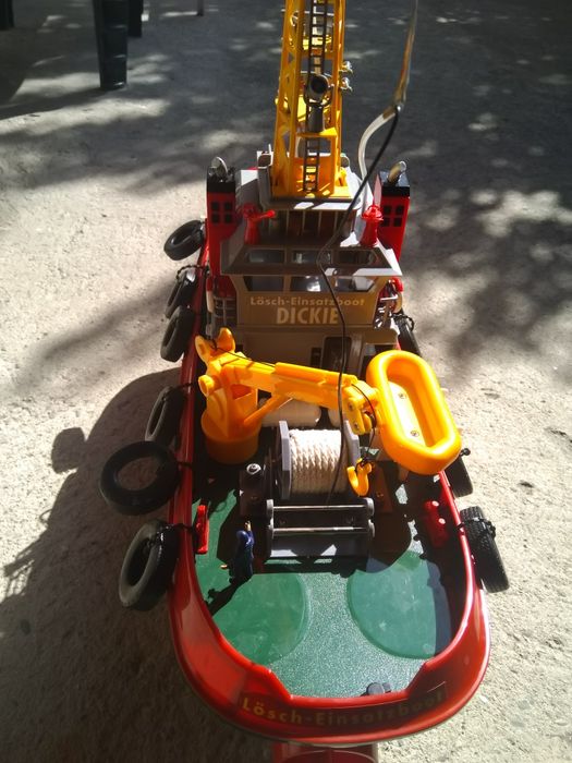 Противопожарен кораб