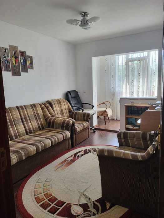 Vand apartament, 3 camere decomandate,72 mp utili,  Str.Nordului Bacau