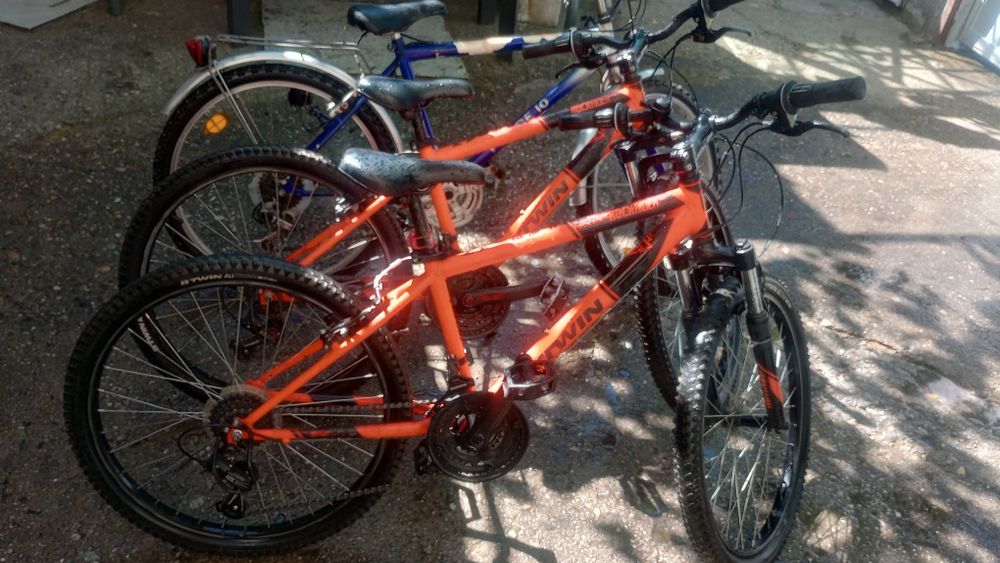 Trei biciclete pt. copii 9-12 ani aproximativ mărime "24