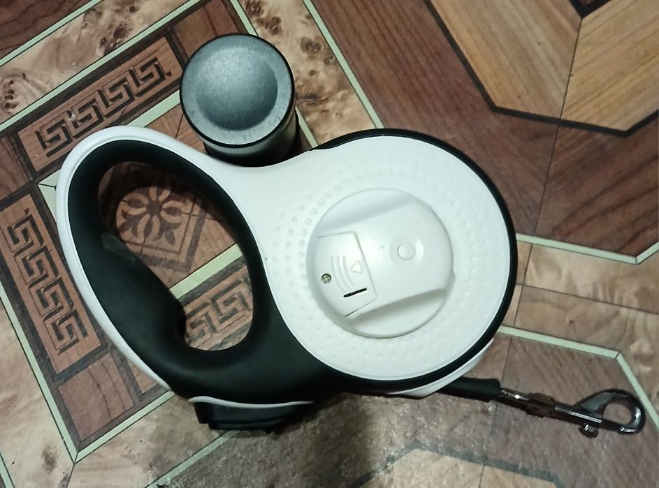 Продаётся поводок-рулетка