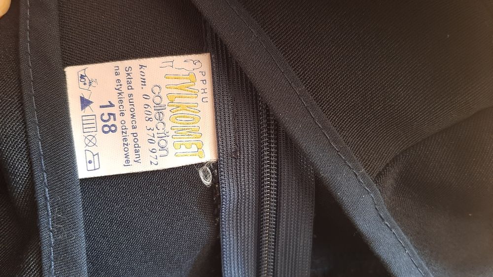 Uniforme scoalare/ rochite