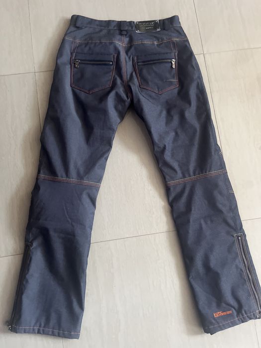 Vand pantaloni ski PEAK PERFORMANCE marimea M