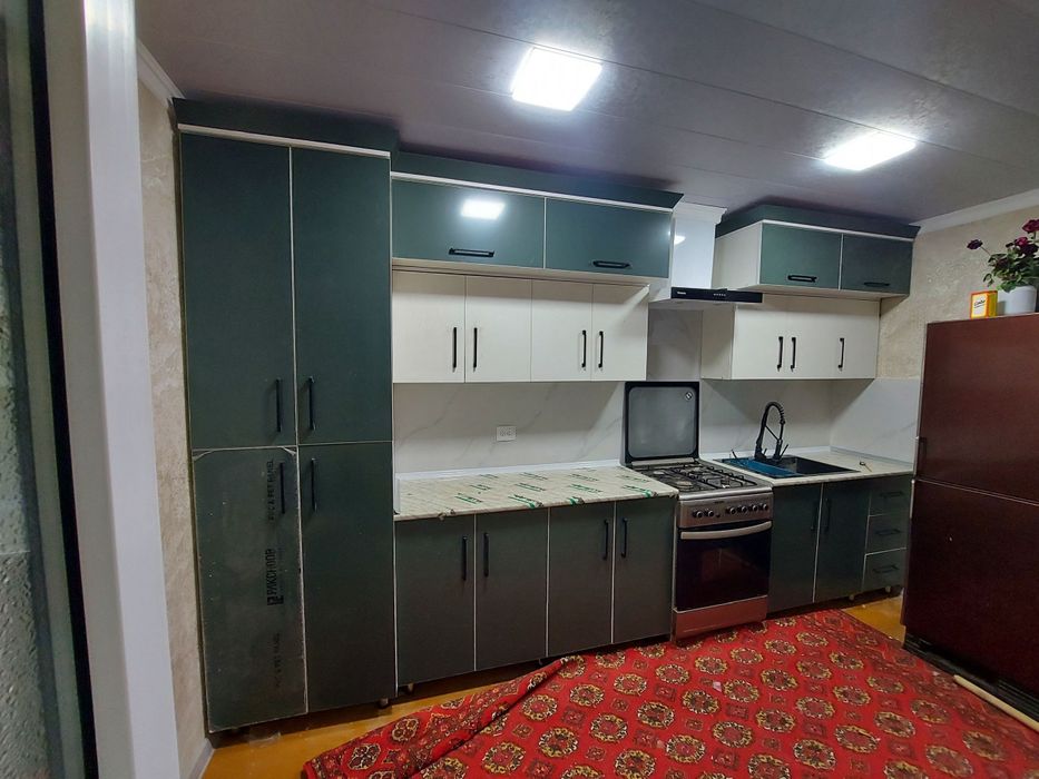 Хар хил турдаги ошхона мебеллар