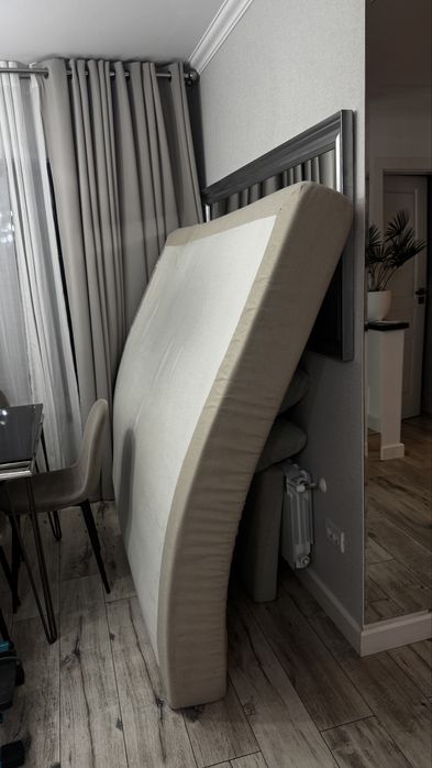 Saltea din spuma cu memorie de 180/200 (king size)