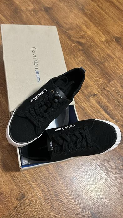 Adidasi Calvin Klein