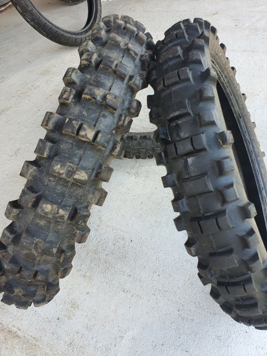 Pirelli 110 80 18 anvelopa 100 100 18 Pirelli enduro R18