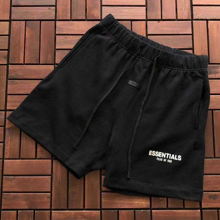 Essentials къси гащи