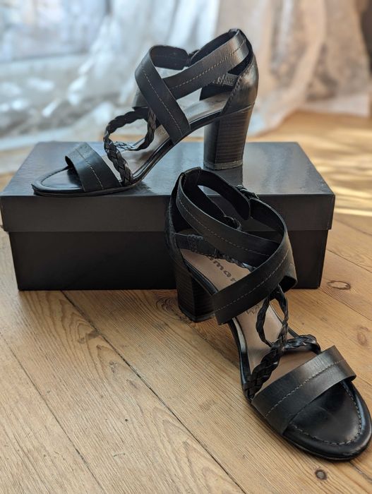 Tamaris сандали на ток 37 номер