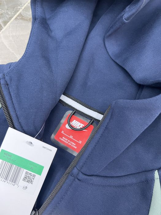 Nike Tech Fleece
