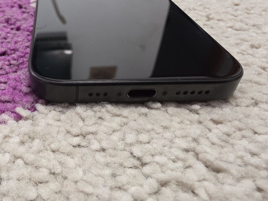 Iphone 15 pro pt piese,recarosare