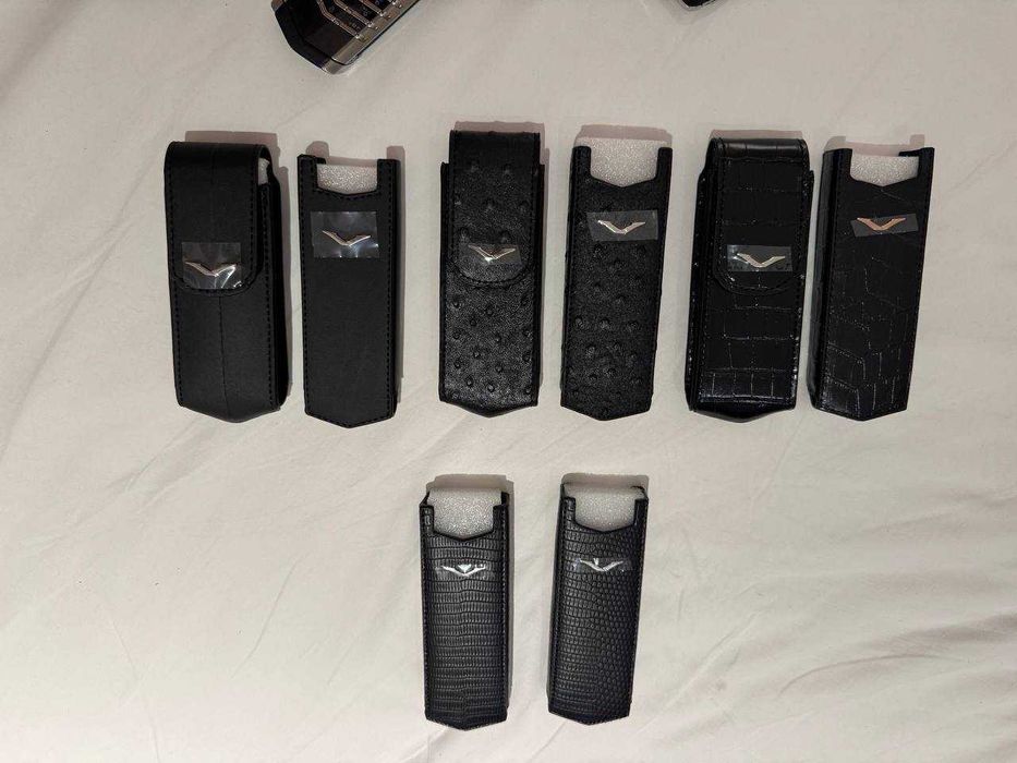Nokia, iPhone, Motorola, Vertu