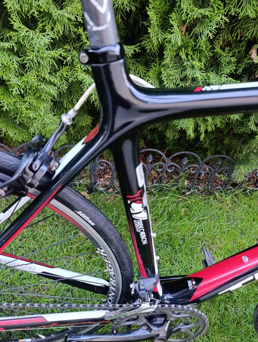 Шосеен карбонов велосипед TREK Madore 28/56см