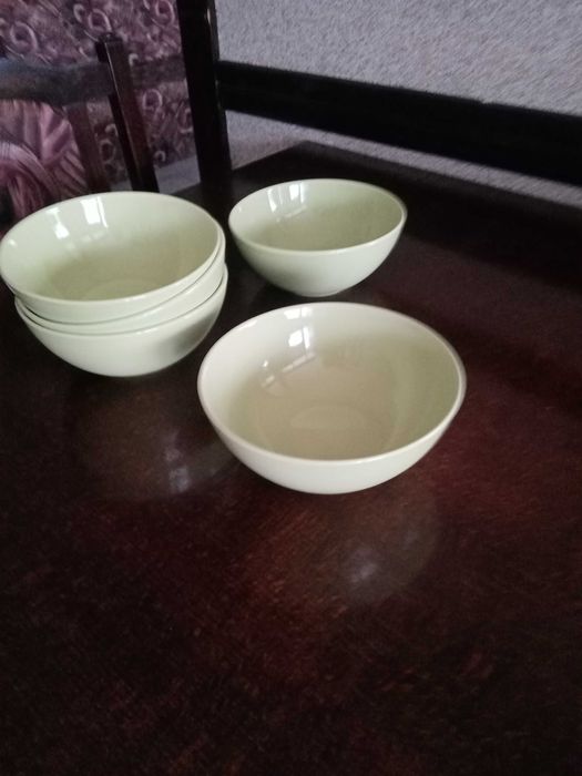 сервиз за кафе, чинии, купички