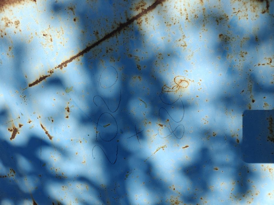 Двери входные металлические б/у