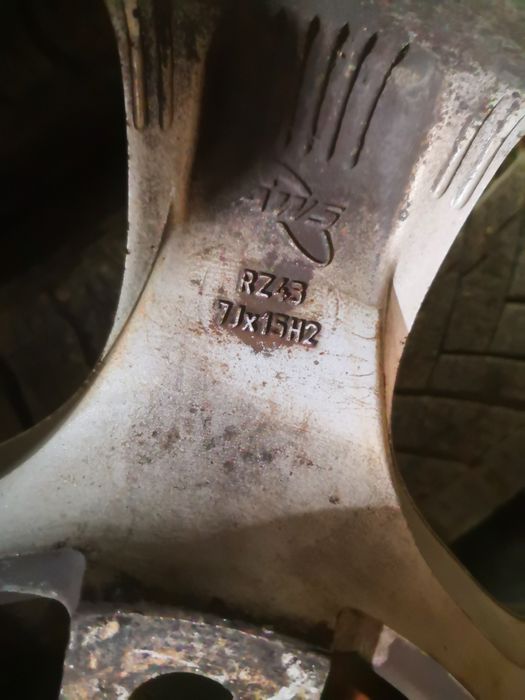 Джанти с гуми 205/70/15 5х114.3