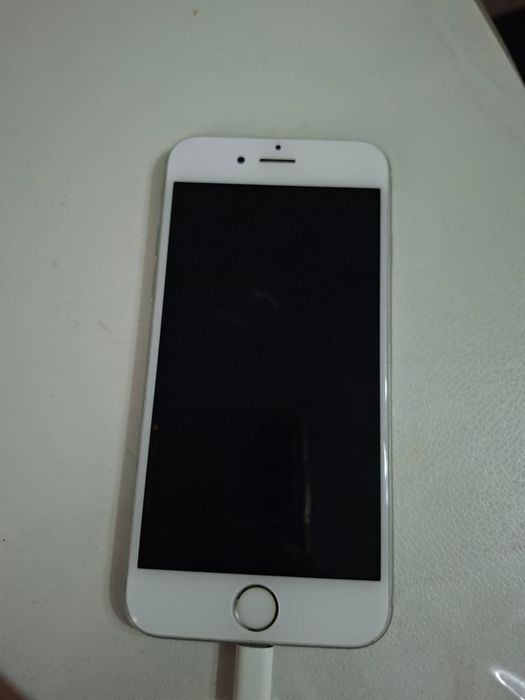 Продам  Айфон 6s