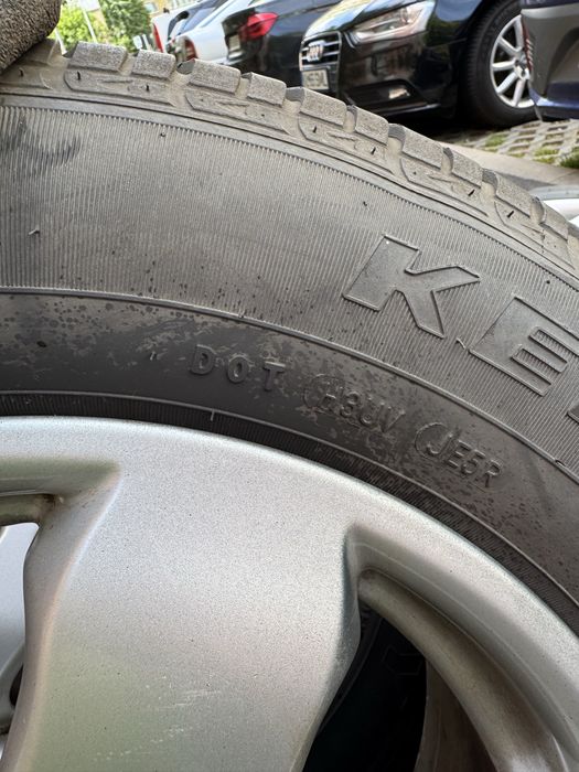 Set jante aliaj R15 Mercedes cu cauciucuri de vara
