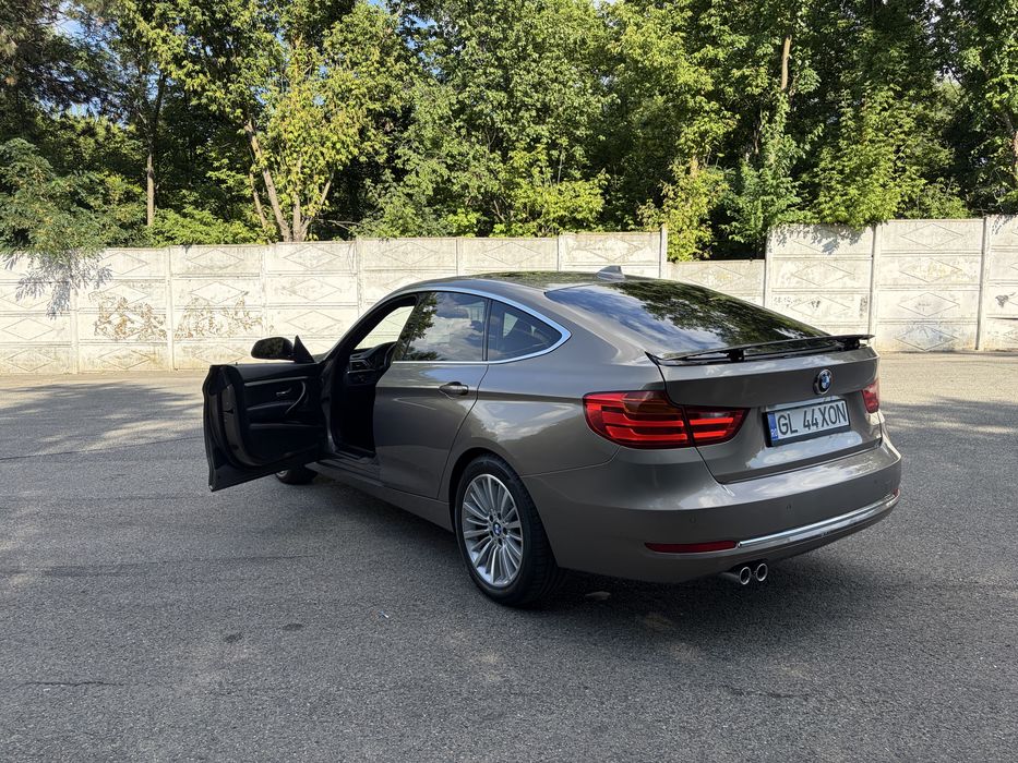 bmw 325 GT Luxury Line / Panoramic