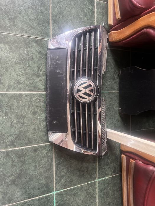 Grila passat b6 cu senori parcare
