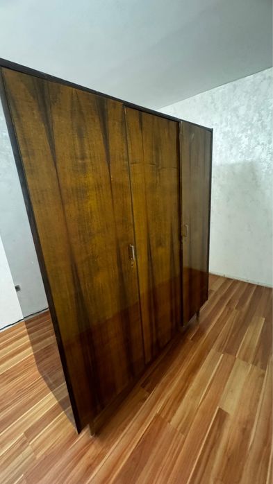 Продам Польский винтажный шкаф (из гарнитура тип Ганка/ВАР)