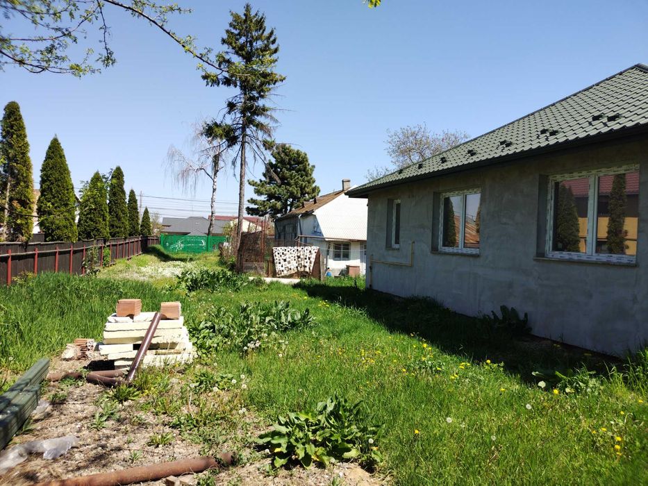 Teren si doua imobile in municipiul Botosani