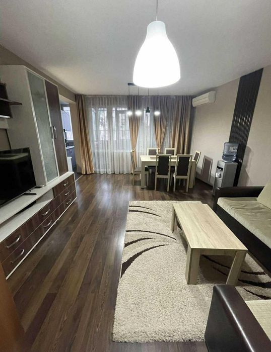 Дава се под наем Двустаен апартамент в Варна, Погреби - 86 кв.м за 511 € - Снимка #1