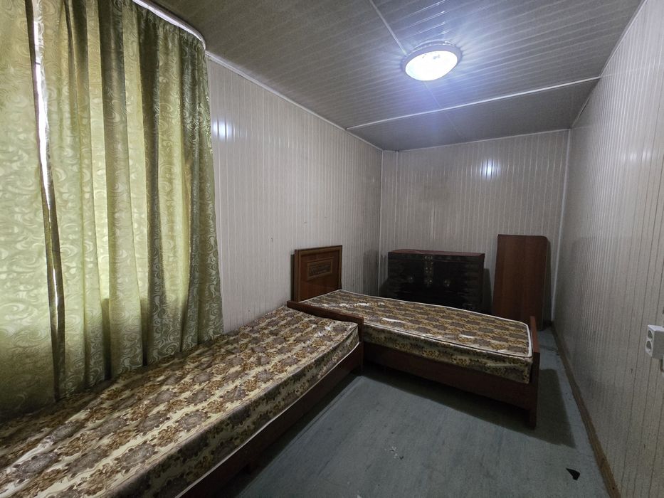 Zudlik bilan frunze massifda 2 chi etaj 2 xonali kvartira  sotiladi