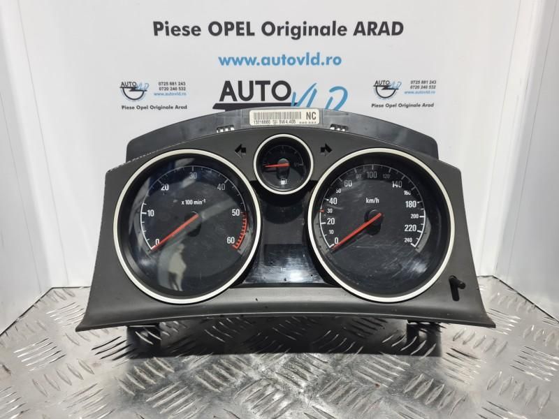 Ceasuri bord Opel Zafira B