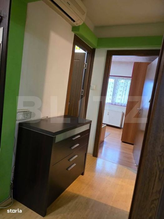 Apartament cu 3 camere, 72.8 mp, zona