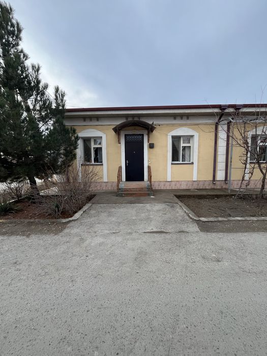 Катедж сотилади 2-сотихли