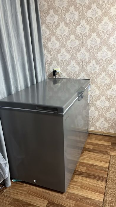 Продам морозильник