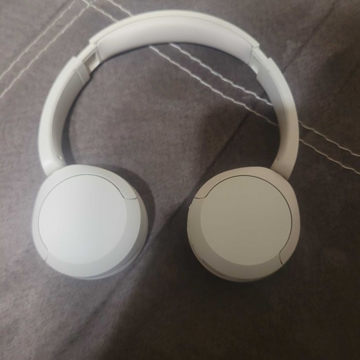 Слушалки SONY WH-CH520 с гаранция