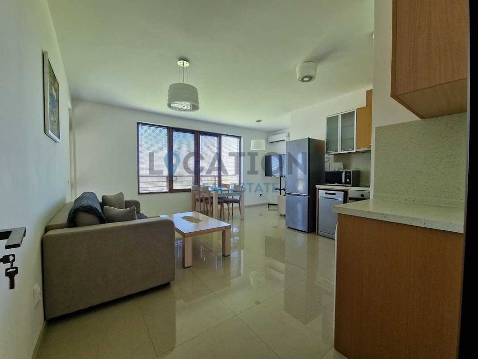 Продава се Двустаен апартамент в Балчик - 72 кв.м за 917 €/кв.м - Снимка #1