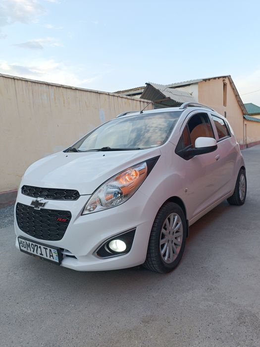 Chevrolet spark avtomabili