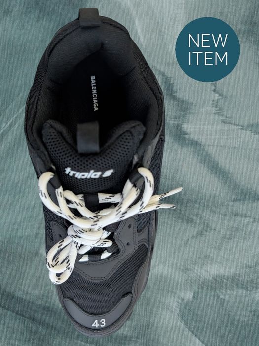 Balenciaga Triple S Black