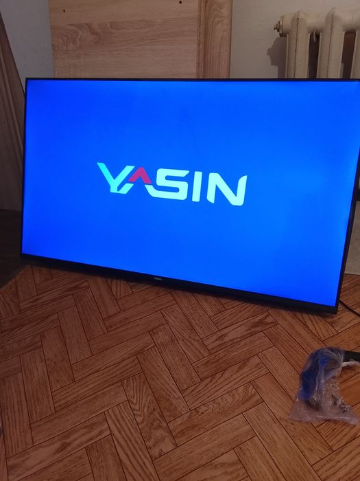 Смарт телевизор продам