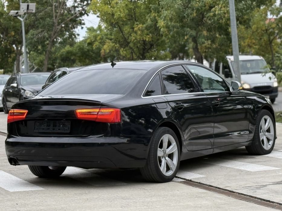 Audi A6 2.0 TDI 177CP / Automat 8+1 / S-line / An Model 2012 / Euro 5 / Faruri BI- Xenon LED