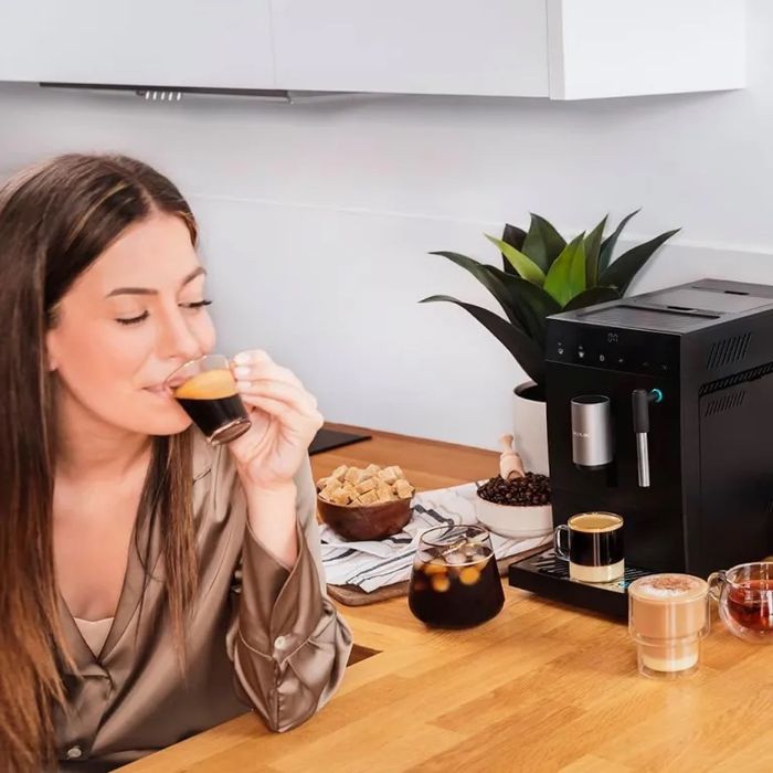 Кафеавтомат Cecotec Cremmaet Compact Steam 1350W