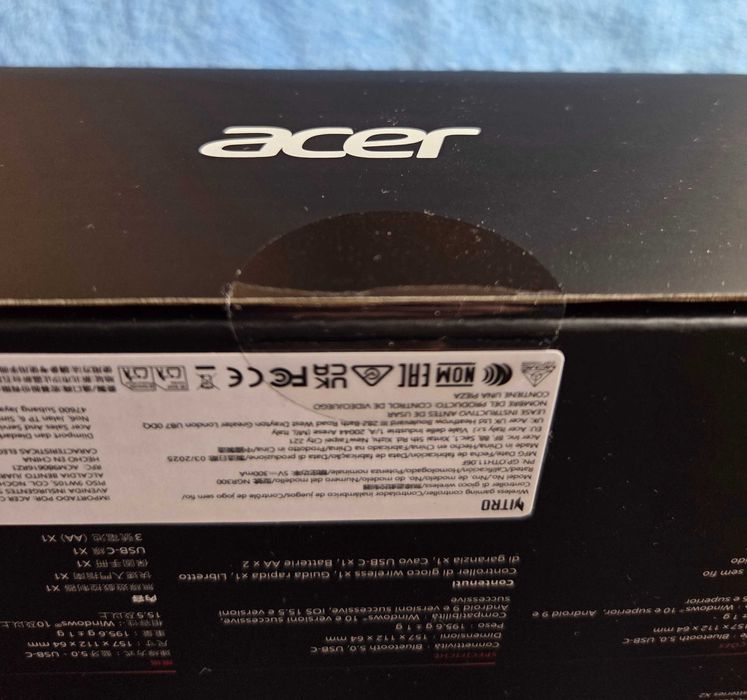 Безжичен контролер Acer Nitro NGR300 Gaming Controller