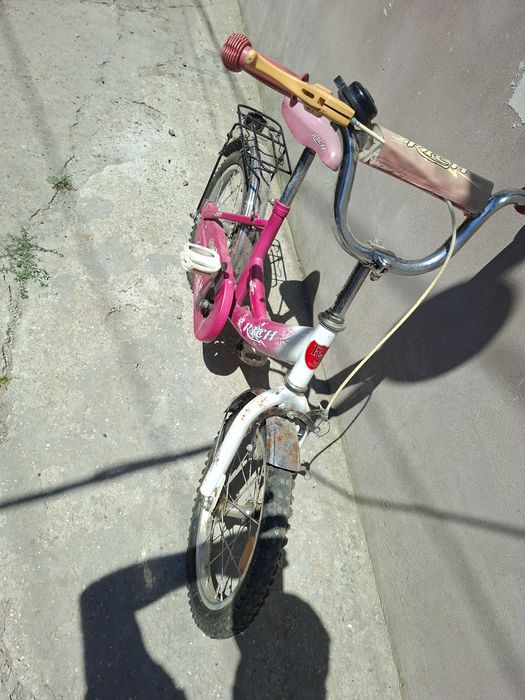 Bicicleta cu pedale pentru copii ,8 / 10 ani,
