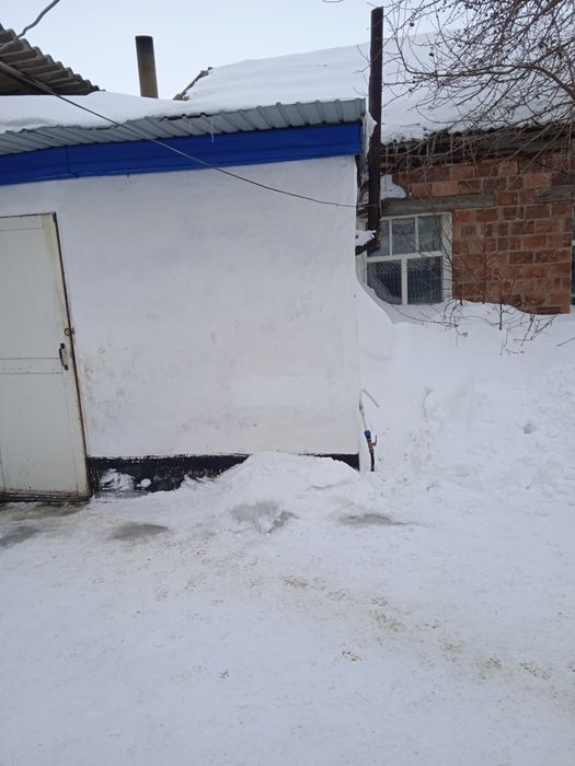 Продам двух комнатную квартиру