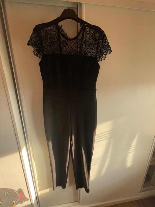 Salopeta eleganta cu dantela