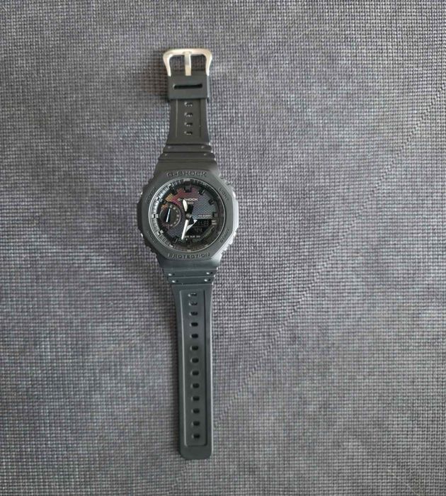 Часовник Casio G-Shock GA-2100RW-1AER