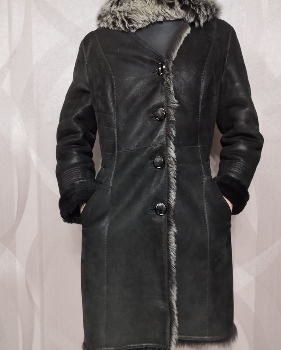 Продам дублёнку женскую