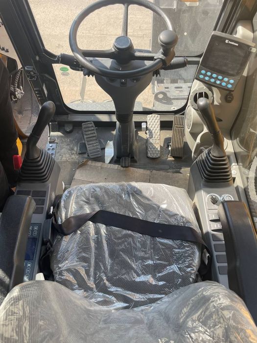 Экскаватор колесный liugong 915E