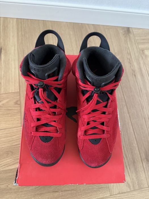 Оригинальные Air Jordan 6 Retro «Toro Bravo»