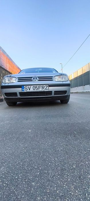 Golf 4 1,6 benzina/2001 ( mai am unul de piese)