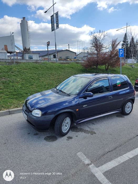 Продавам Opel Corsa 1.0 2000год.