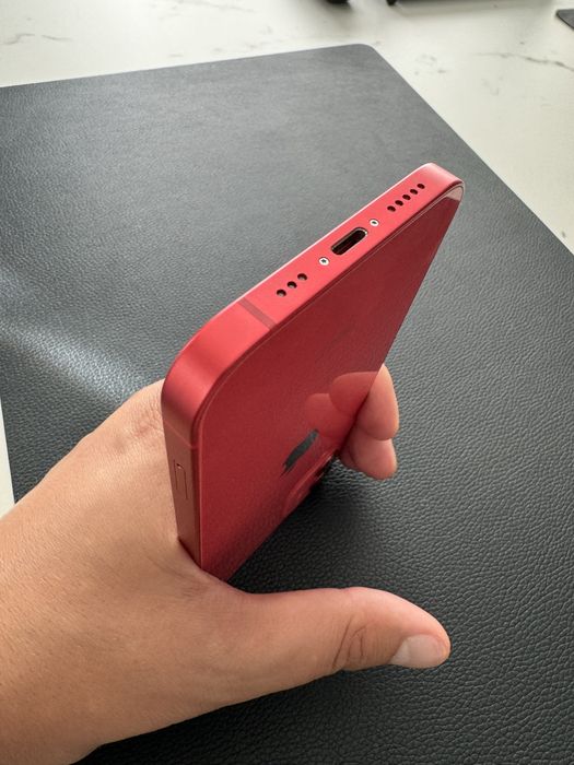 Iphone 12 64GB Red - перфектен