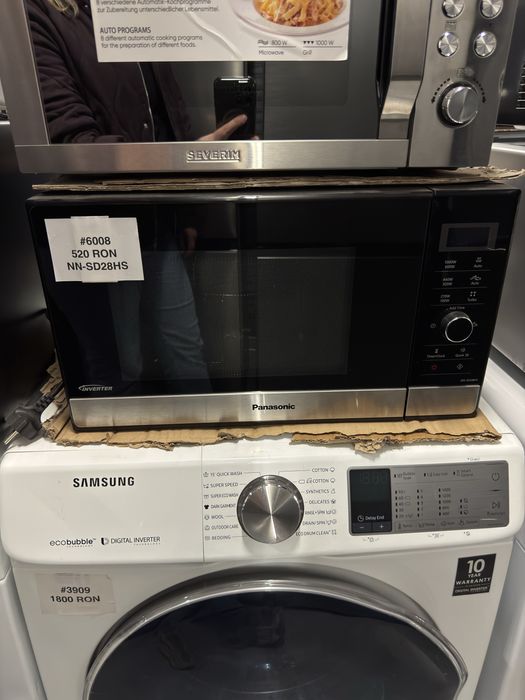 Cuptor cu microunde Panasonic NN-SD28HS